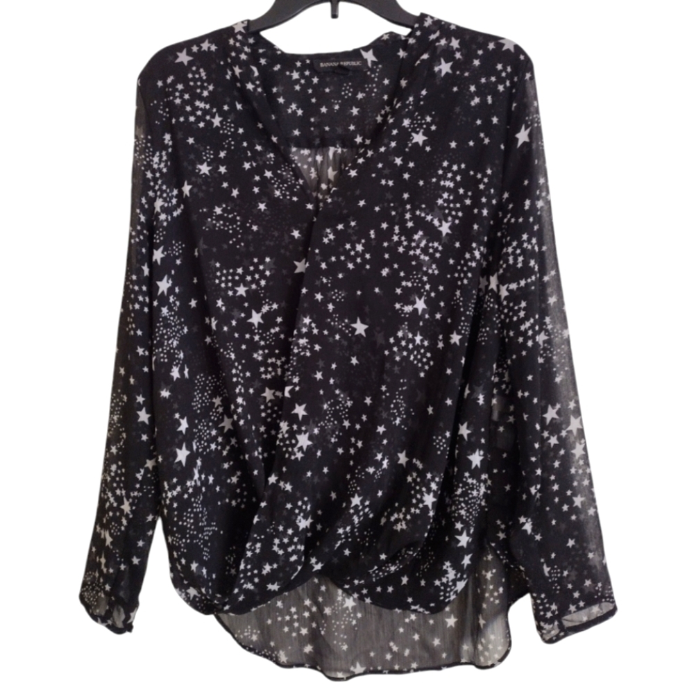 Banana Republic black white sheer star print front drape blouse size medium